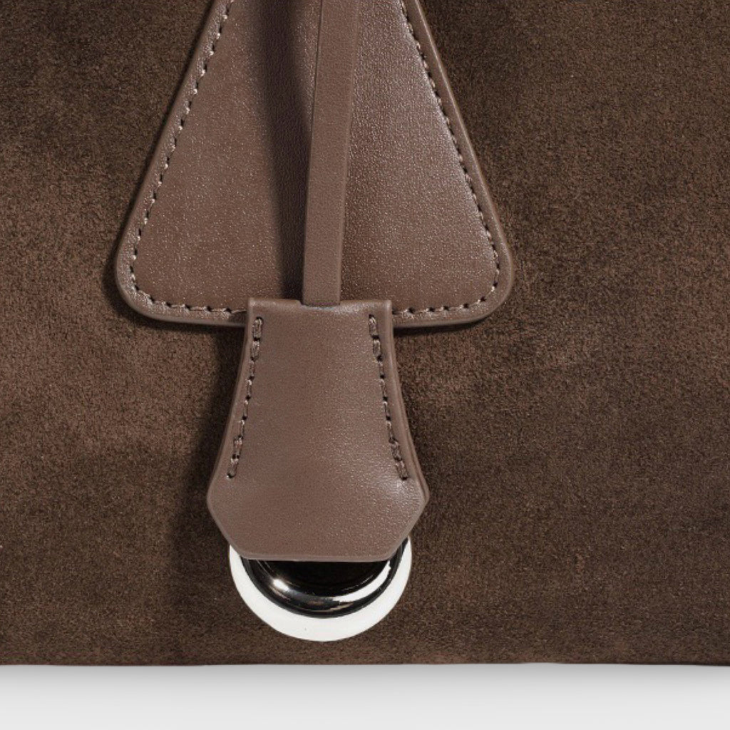 Bolso Woven LAVRA - detalle asa y cierre