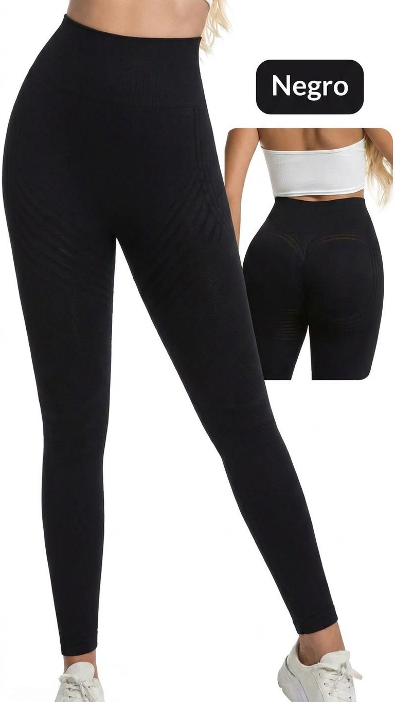 <p><strong>Negro</strong></p>