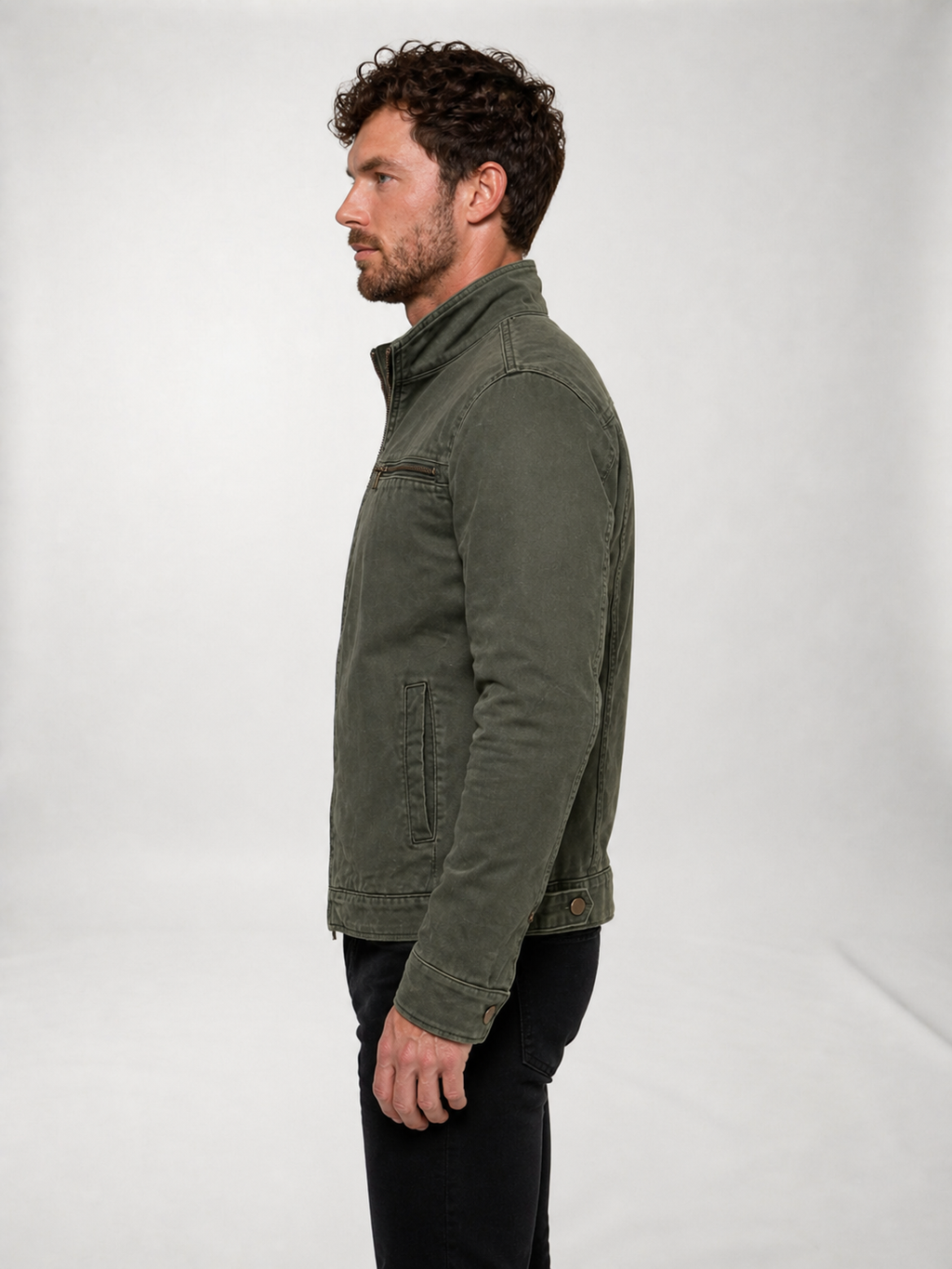Chaqueta LOUIS LAVRA - look casual
