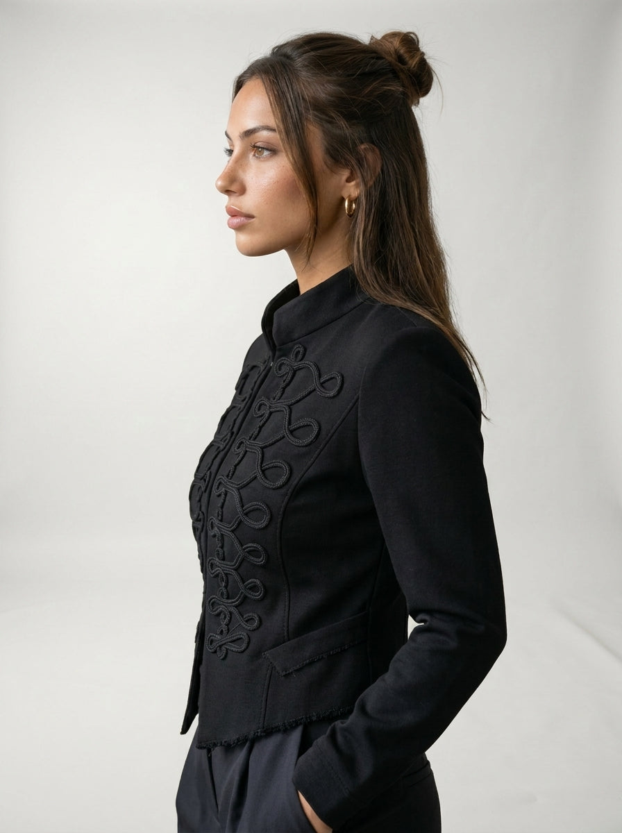 Chaqueta Napoleone LAVRA - detalle cuello y botones