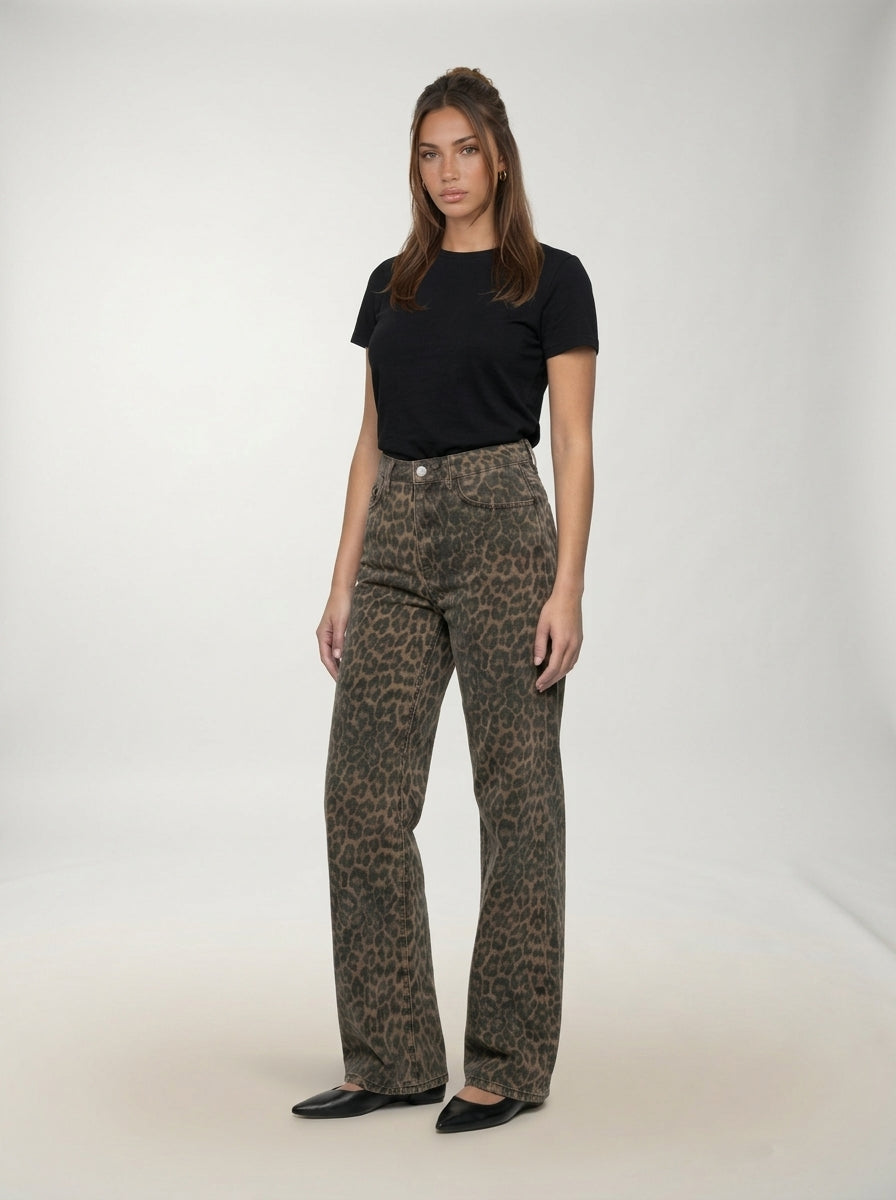 Pantalones LEOPARDO LAVRA - modelo editorial
