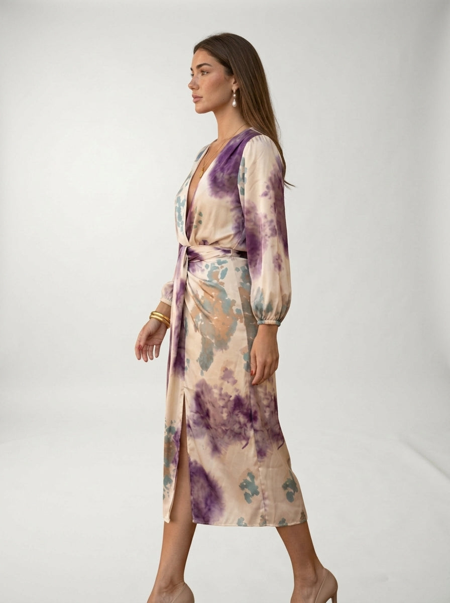 Vestido Valeria LAVRA - vestido satén estampado look elegante vista lateral
