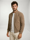 Chaqueta Duval LAVRA - modelo editorial look casual