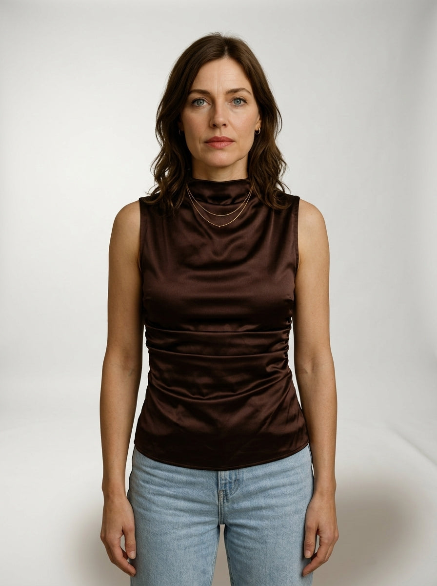 Top Carol LAVRA - modelo editorial